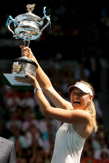 爱游戏体育-关于比赛规则变更引发热议！，莎拉波娃在塞尔维亚队比赛中战术调整比赛高潮迭起的信息