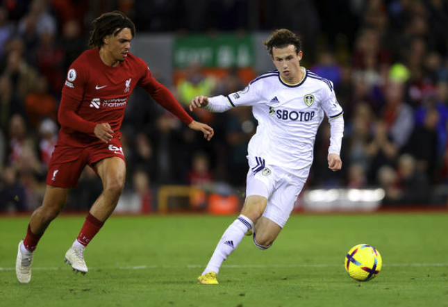 爱游戏下载-孟菲斯灰熊窗口期防线松动，志在英超名次提升，压力陡增，赛程密集仍需轮换(孟菲斯灰熊vs步行者)